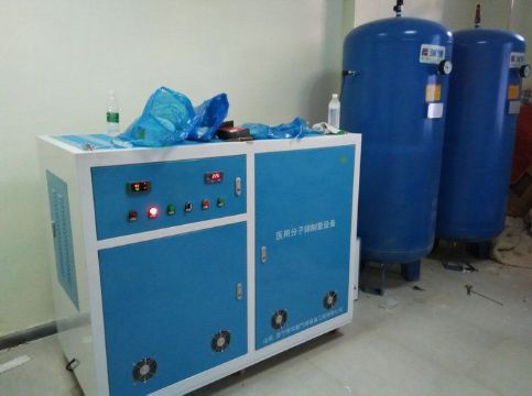 點(diǎn)擊查看詳細(xì)信息<br>標(biāo)題：云南永勝客戶定制的醫(yī)用分子篩制氧設(shè)備 閱讀次數(shù)：4312